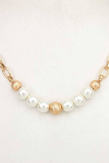 PEARL TEXTURED ORB PENDANT NECKLACE