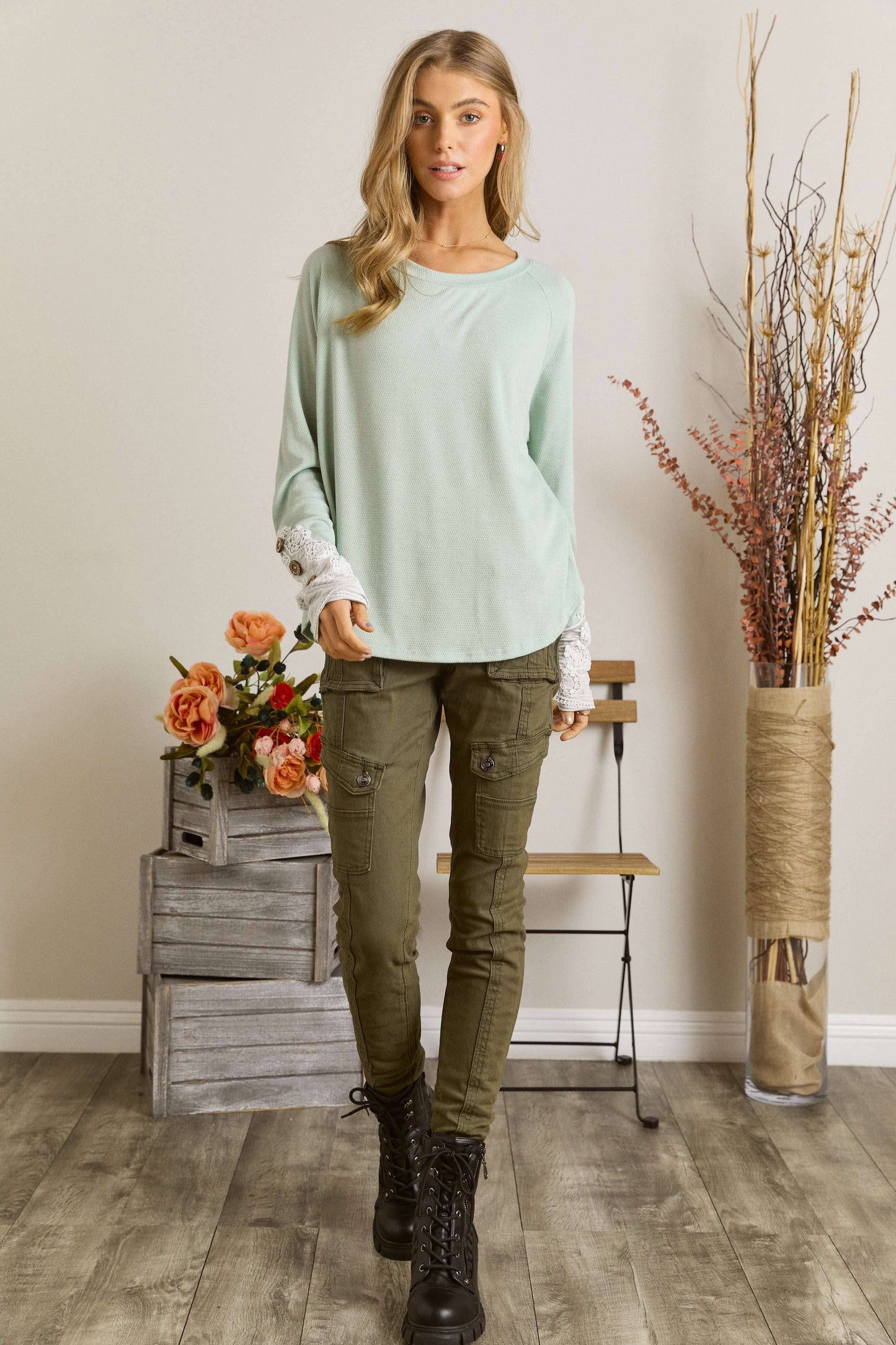 Sage  LACE BUTTON DETAIL SOLID TOP